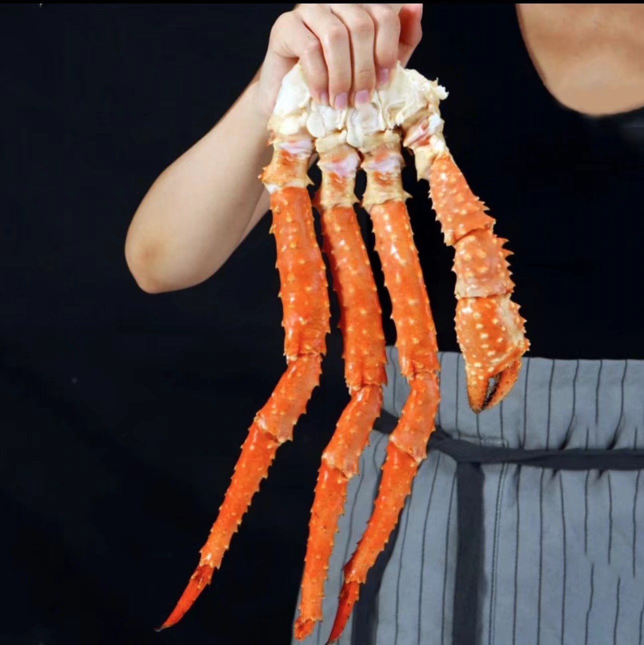 Super Colossal Red King Crab Legs - Image 6
